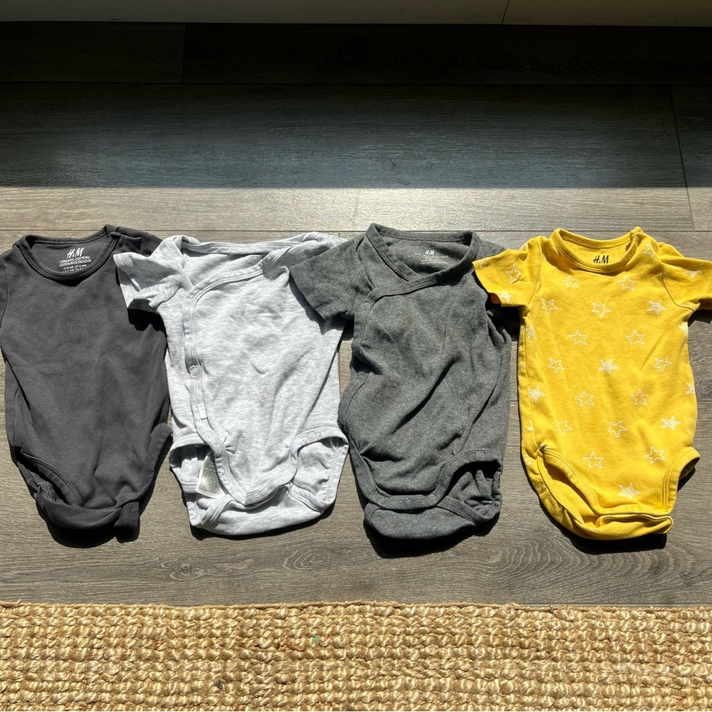 (3/$15) 3-6 Month Baby Boys Onesie Shirts